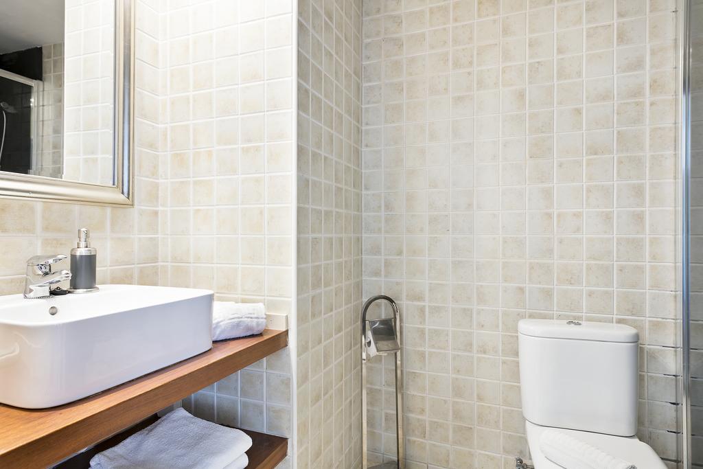 Uma Suites Bruc Барселона Экстерьер фото